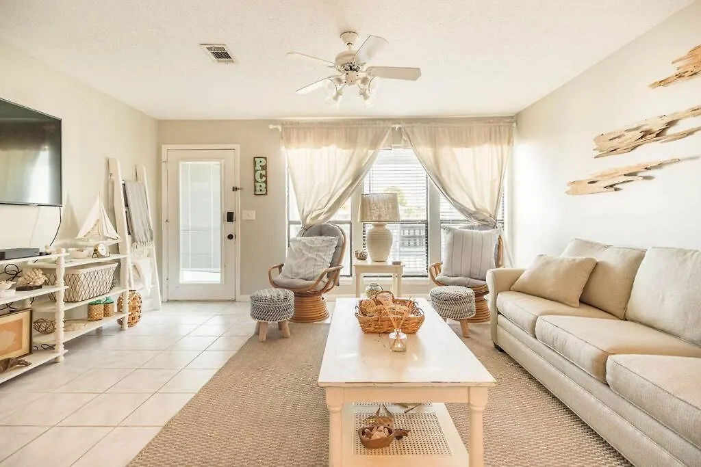 Boho Retreat Across The Street From The Beach بنما سيتي بيتش شقة